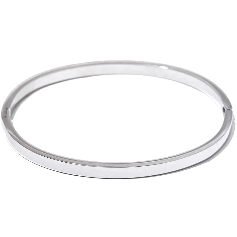 Bracelete Prata Feminino rígido minimalista com superfície lisa e brilho platinado