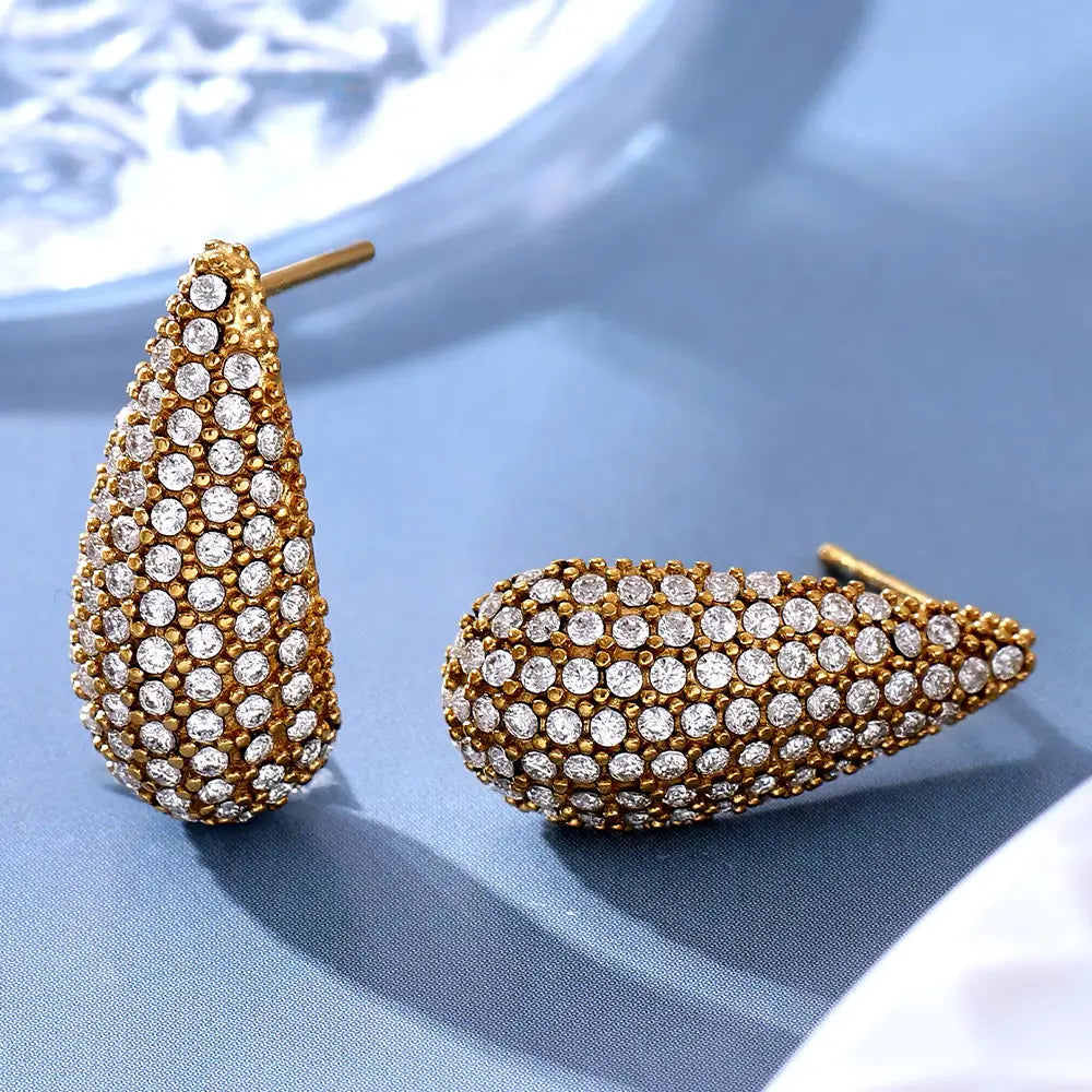 Brinco Feminino Gota Dourado Cravejado com Zircônias Aurianne - Banhado a Ouro 18k